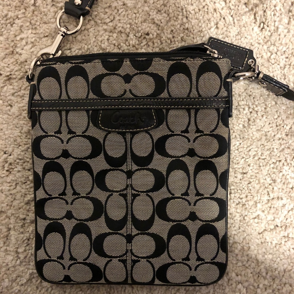 COPY - Coach Crossbody Messenger Bag - Black